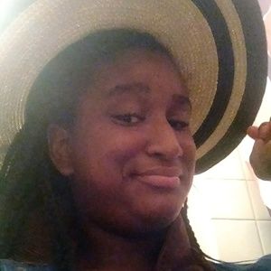 Meet your Posher, Shaunyce